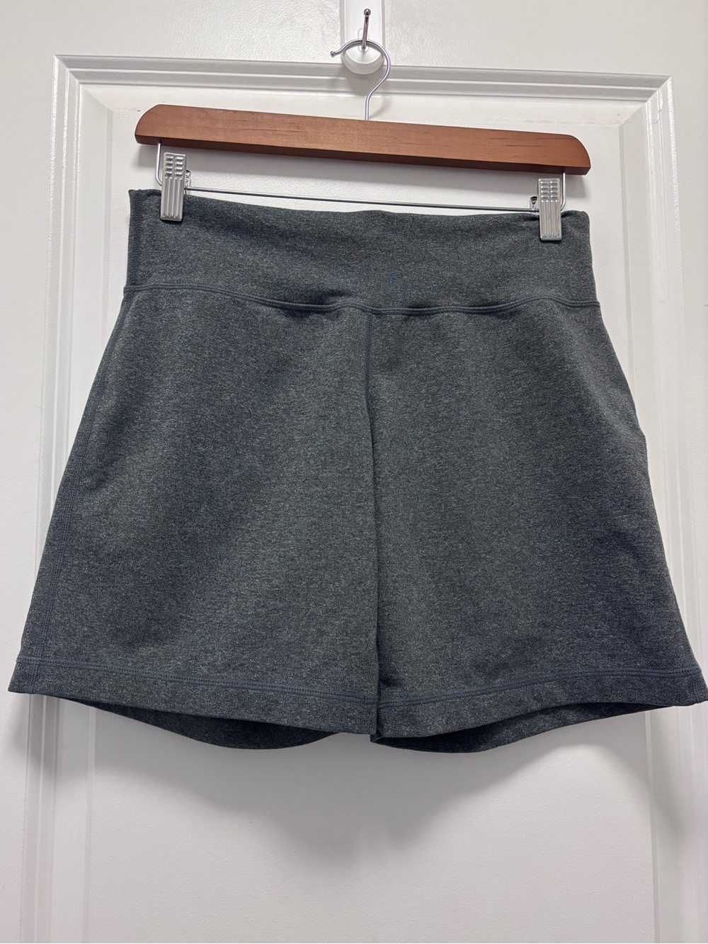 lululemon athletica High-Waist Workout Shorts — Charcoal
